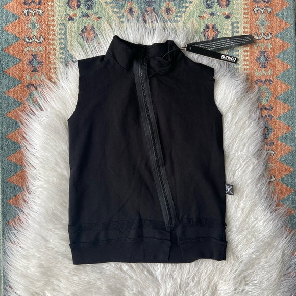nununu Other - nununu deconstructed black vest 6-7 kids raw hem